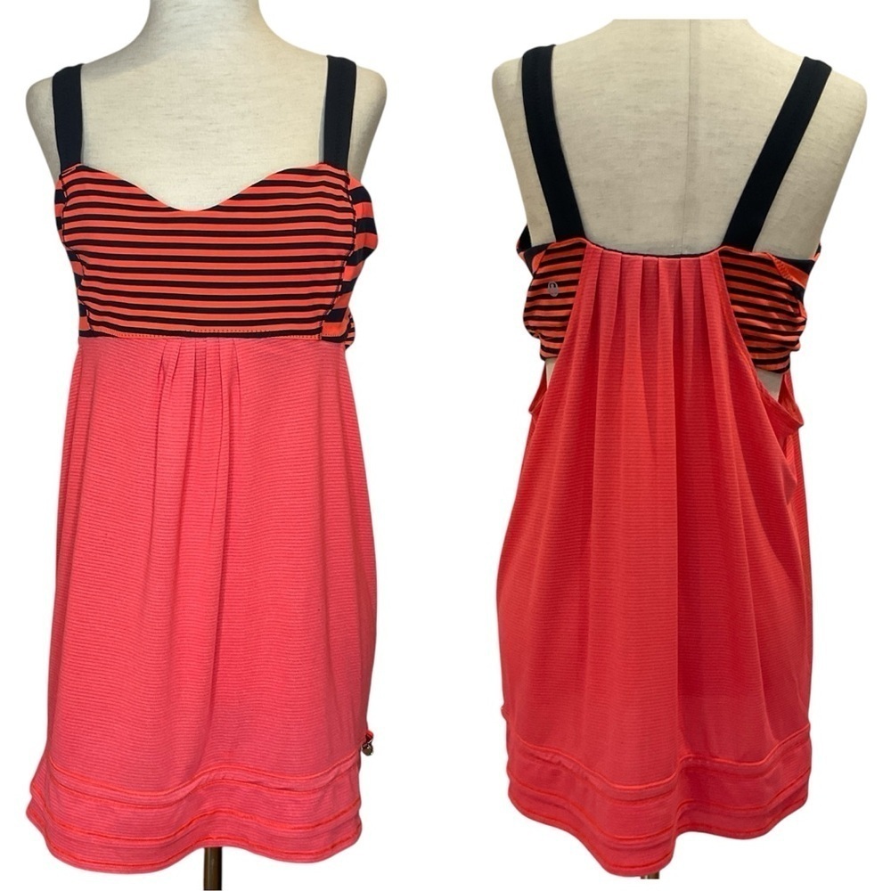 Lululemon Run Back on Track Tank Top Hip Length in Orange Stripe  Size 12